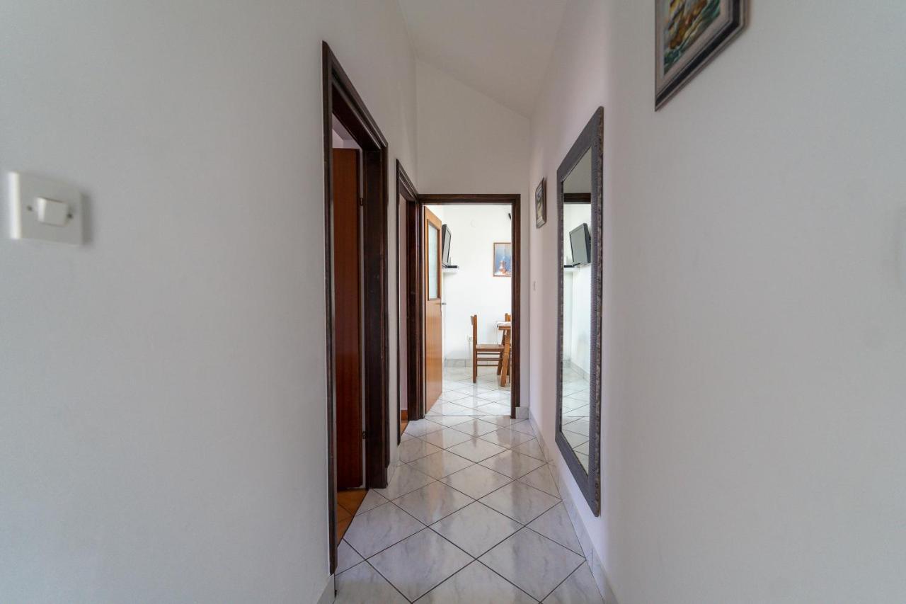 Apartment Nada Petrcane Buitenkant foto